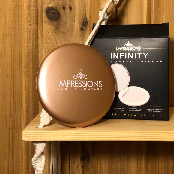 Infinity LED Compact, Rise Gold, New With Tags! - Picture 3 of 5